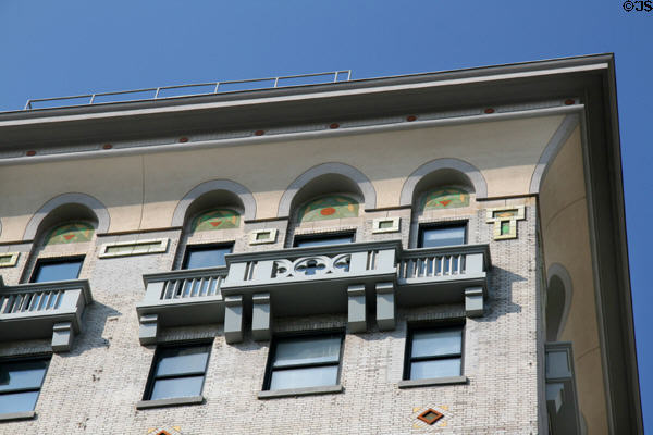 American Heritage Place (1904) (13 floors) (1001 E. Main St.) (former American National Bank). Richmond, VA. Style: Beaux-Arts. Architect: Wyatt & Nolting.