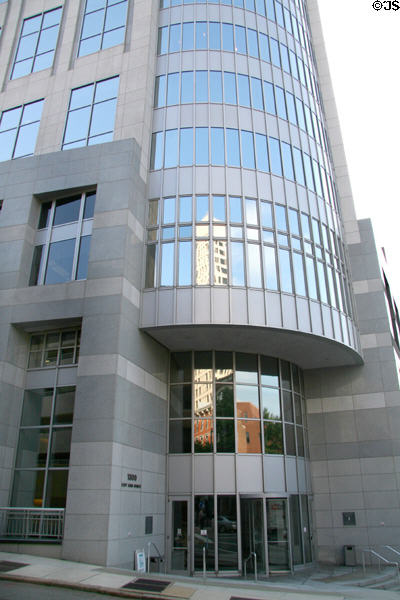 John Tyler Building (1991) (11 floors) (1300 E. Main St.). Richmond, VA. Architect: Odell & Assoc..