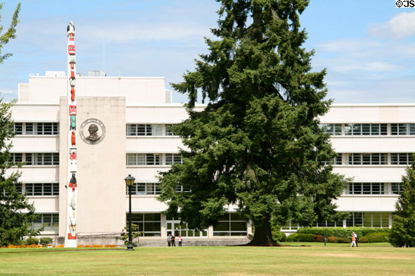 Northwest coast Indian Story Pole in front of General Administration Building of State of Washington on State Capitol Campus. Olympia, WA.